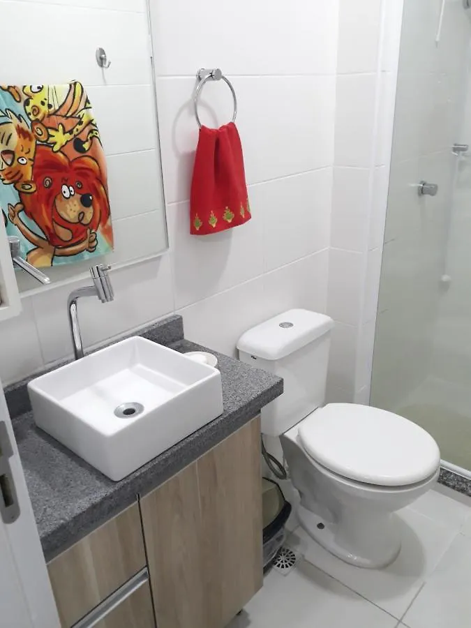 Apartamento com 2 quartos para 5 hóspedes - Recanto do Cardeal - Praia de Bombas-Bombinhas 0*, Bombinhas