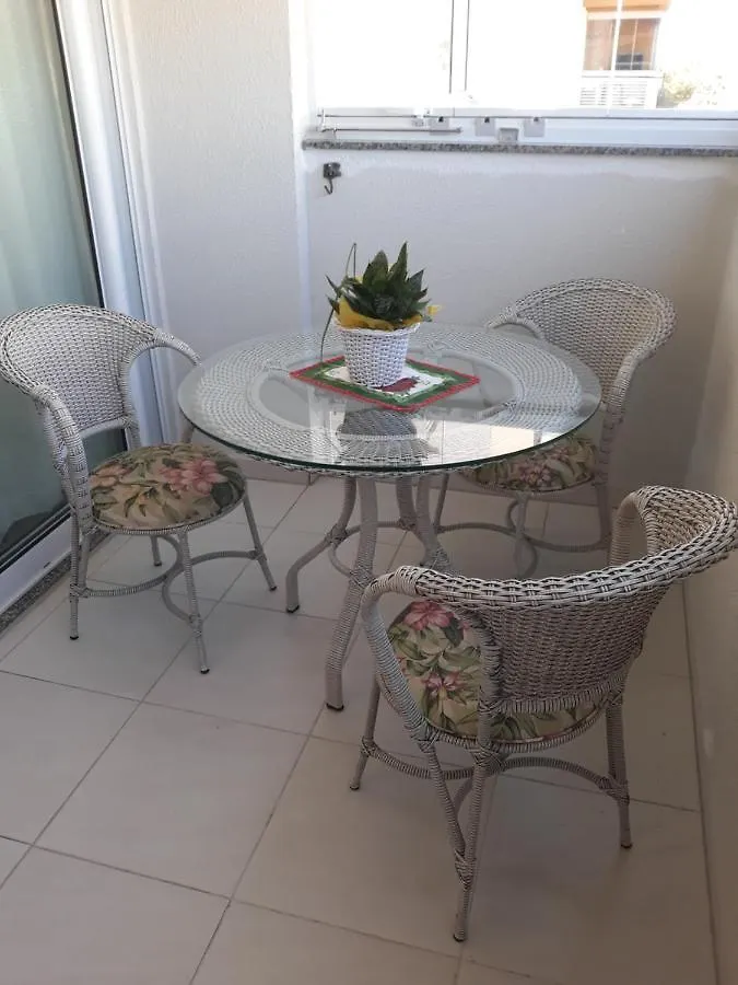 Apartamento com 2 quartos para 5 hóspedes - Recanto do Cardeal - Praia de Bombas-Bombinhas 0*, Bombinhas Brasil